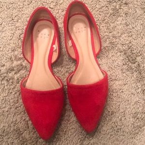 A new day red point toe shoe